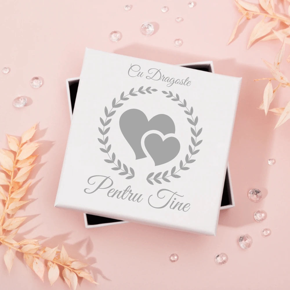 Set Cadou Colier din Argint 925 si Piatra Quart simbolul iubirii, cutie deosebita cu print de dragoste si felicitare cu mesaj de iubire de la Mama pentru Fiica