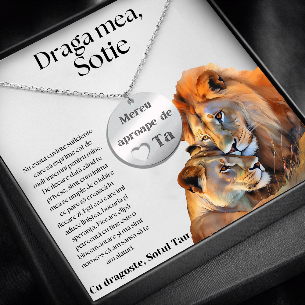 Set Cadou Colier Argint 925, cutiuta personalizata cu felicitare de iubire de la Sot pentru Sotie "Mereu aproape de inima ta"