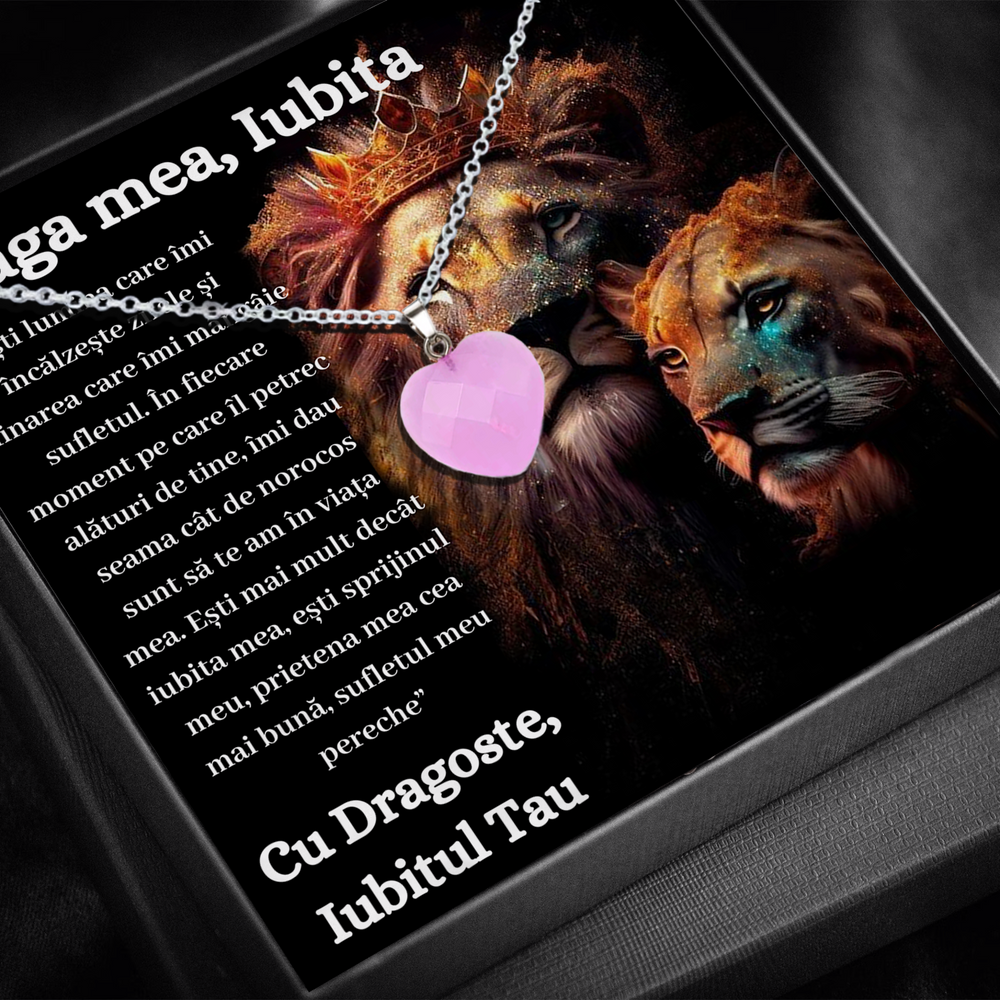 Set Cadou special  Colier din otel inoxidabil si pandantiv piatra Quart simbolul iubirii, cutiuta personalizata cu felicitare de iubire de la Iubit pentru Iubita Lion