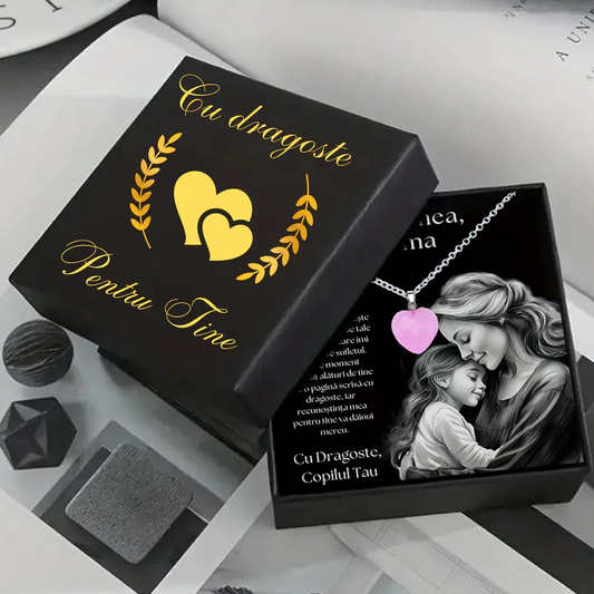 Set Cadou special  Colier din otel inoxidabil si pandantiv piatra Quart simbolul iubirii, cutiuta personalizata cu felicitare de iubire de la Fiu/Fiica  pentru Mama