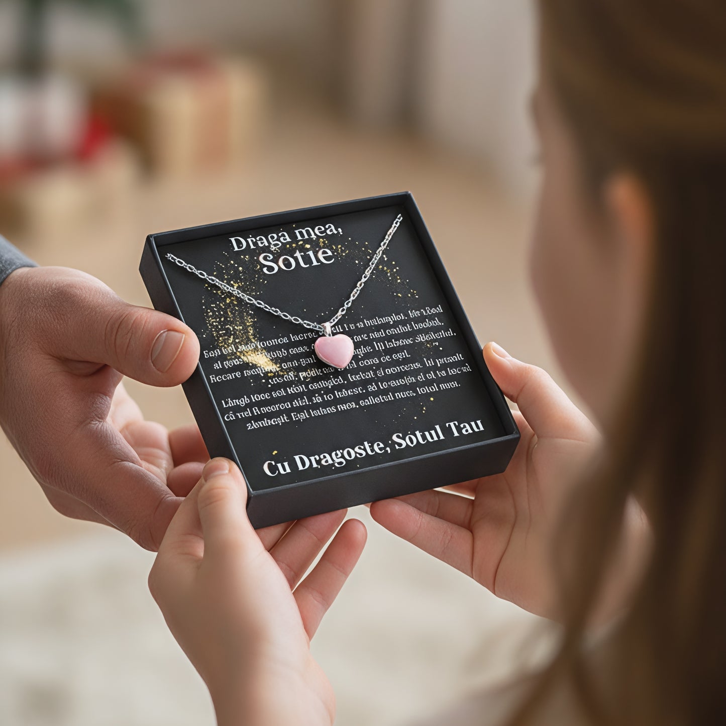 Set Cadou special  Colier din otel inoxidabil si pandantiv piatra Quart simbolul iubirii, cutiuta personalizata cu felicitare de iubire de la Sot pentru Sotie